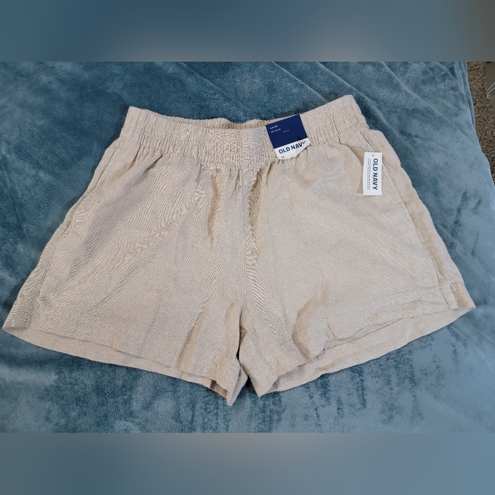 Old Navy Women's  Lien Blend High Waisted Tan Shorts 3.5" Seam Nwt Size M - Picture 4 of 9